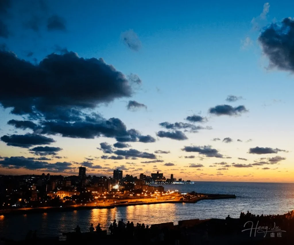 Breathtaking Sunset Over Cuba's City Skyline by the Sea Cuba-sunset-city-skyline-by-the-sea